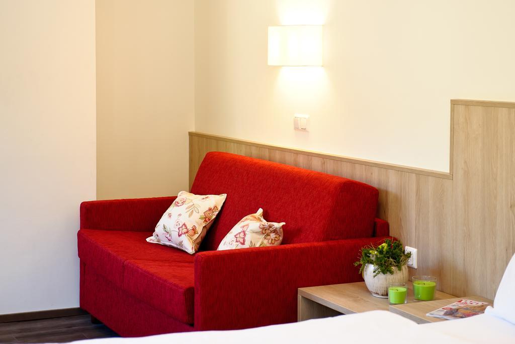 Gasthaus Bacher Hotel Санкт Йохан им Понгау Стая снимка